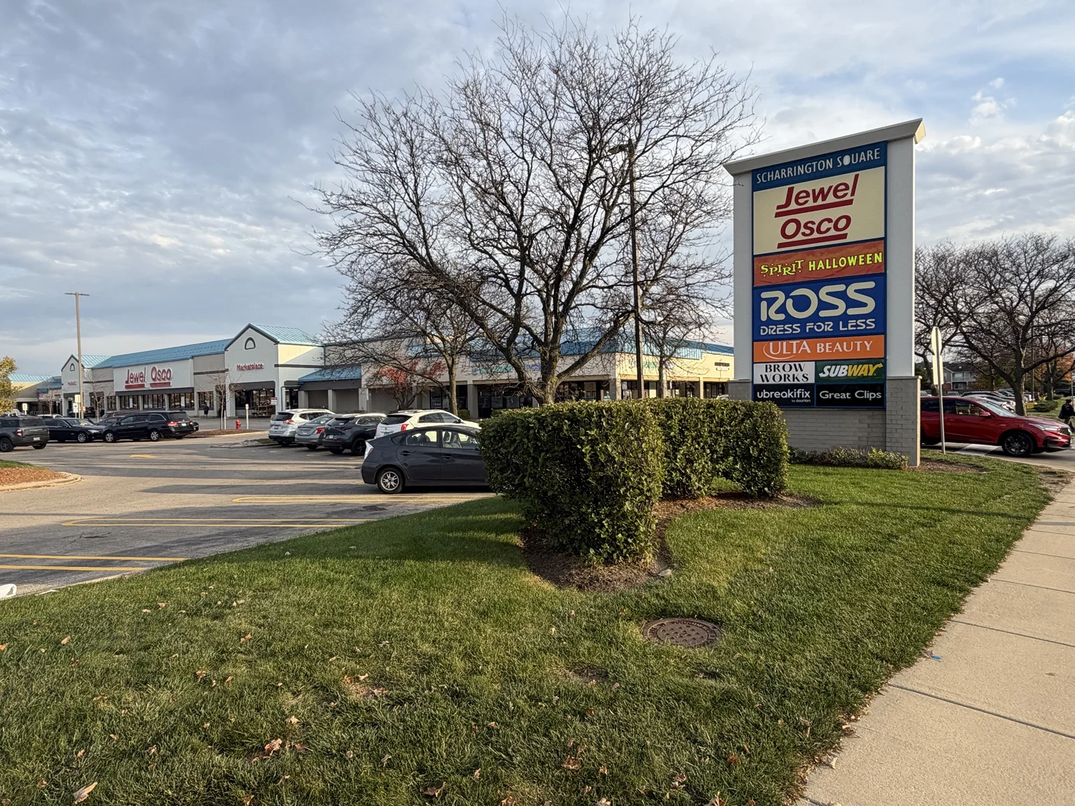 Scharrington Square and Jewel-Osco in Schaumburg, Illinois.